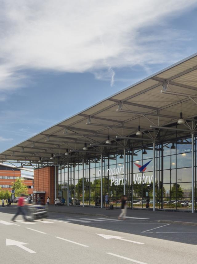 Aeroport De Vatry 20 Min De Chalons