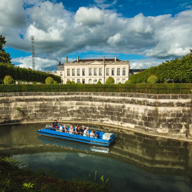 Balade En Barque Eaudyssee Prefecture © Teddy Picaude