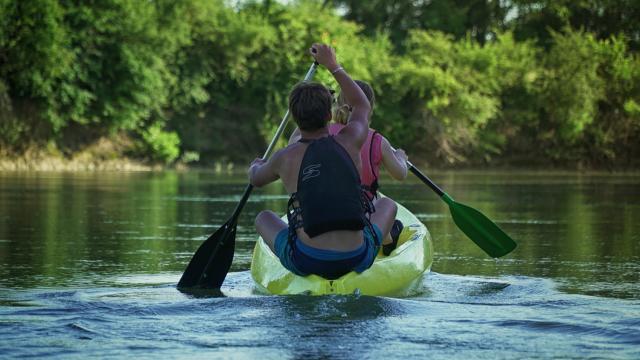 Balade En Canoe Marne Chalons Pelles Chalonnaises © Marat Anaev