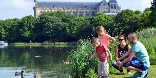 Balade En Famille Chalons Canards Canal Lateral © Christophe Manquillet