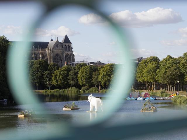 Cathedrale Passerelle Grand Jard Vue Chalons Plage © Pascal Perin