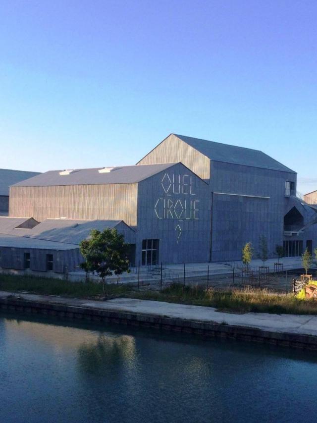 Centre National Des Arts Du Cirque Chalons Canal Lateral