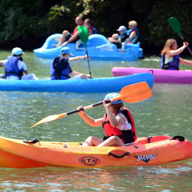 Chalons Plage Canal Canoes © Christophe Manquillet