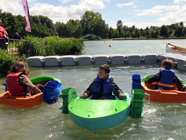 Chalons Plage Grand Jard Bateaux Enfants © Christophe Manquillet