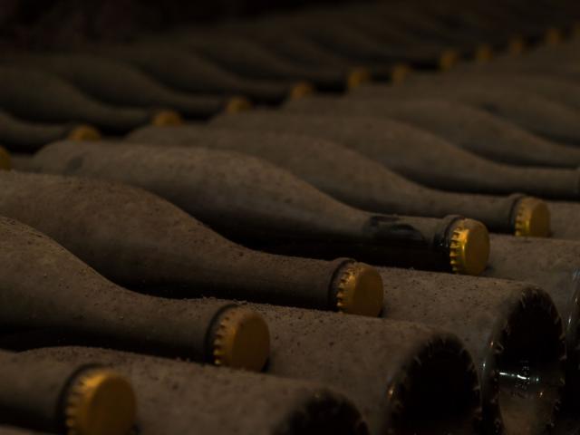 Champagne Vollereaux Pierry Bouteilles En Cave © Marat Anaev