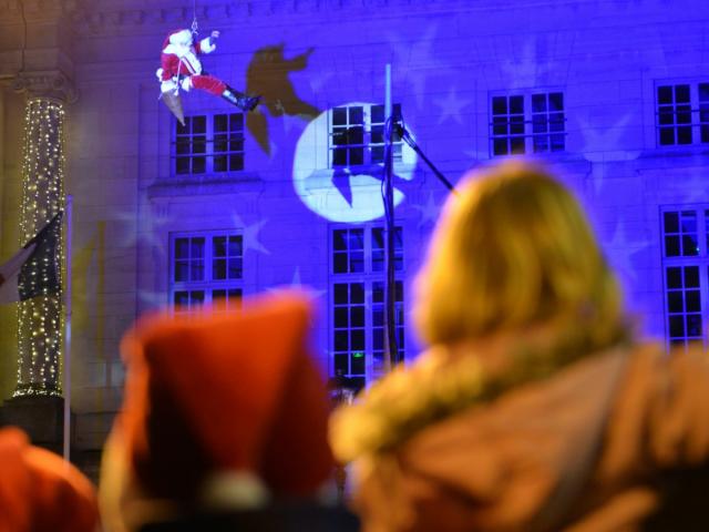 Descente Du Pere Noel Chalons En Champagne © Christophe Manquillet