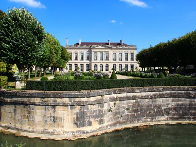 Prefecture Hotel De Region Chalons © Mathilde Boivin