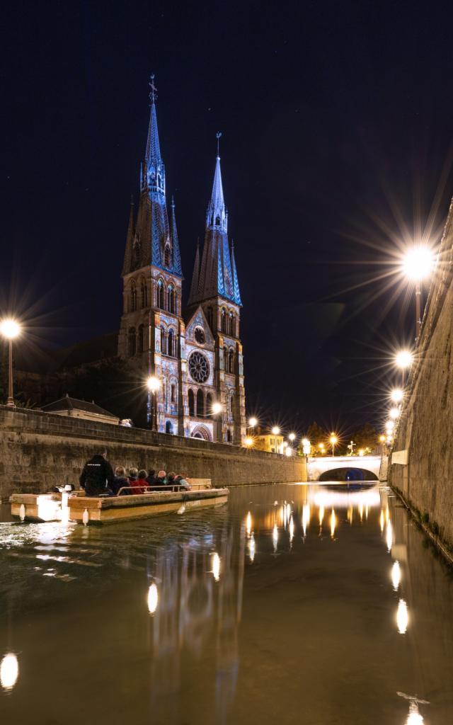 Spectacle Metamorpheauses Notre Dame En Vaux © Teddy Picaude