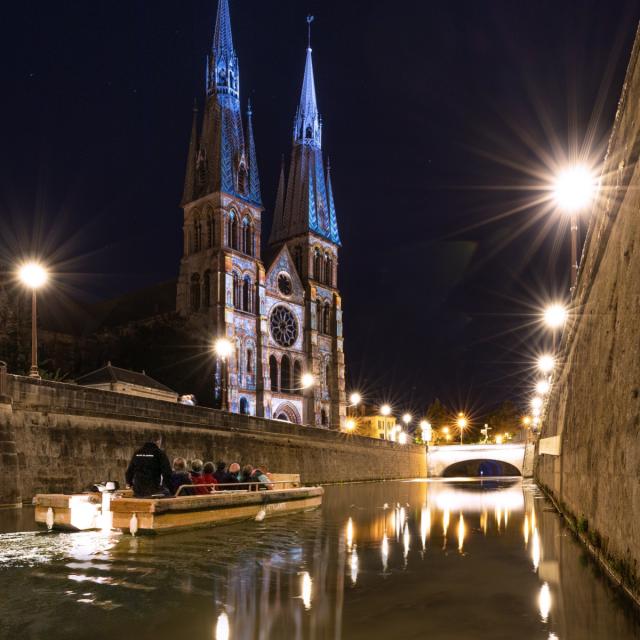 Spectacle Metamorpheauses Notre Dame En Vaux © Teddy Picaude