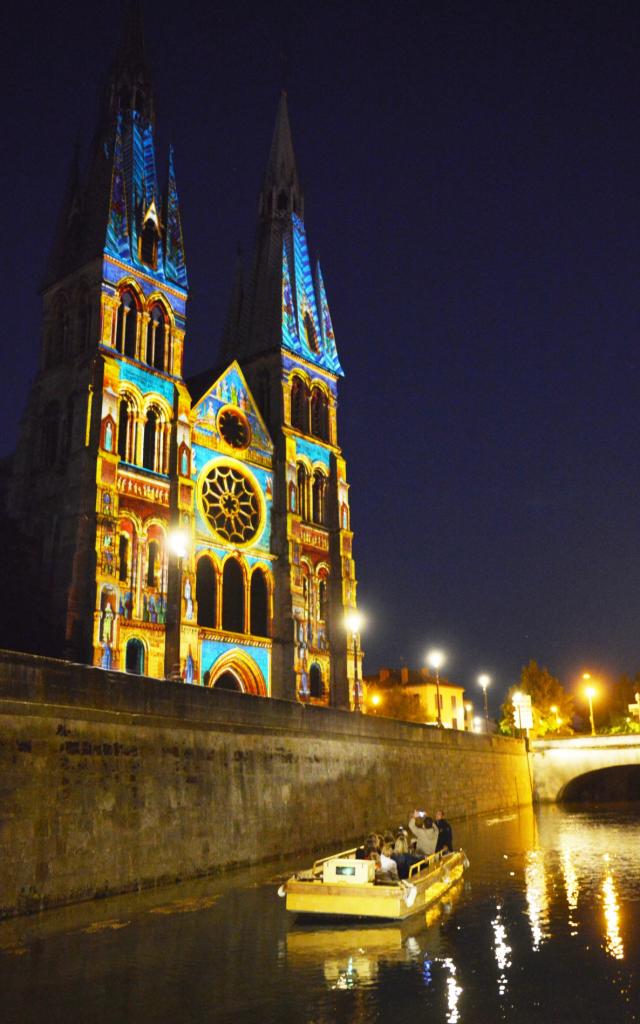 Spectacle Son Et Lumieres Metamorpheauses Chalons Notre Dame Unesco © Christophe Manquillet