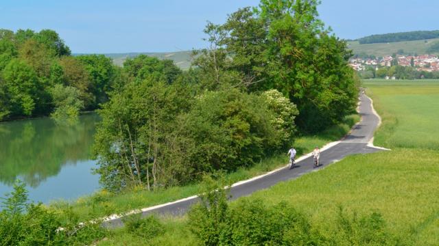 Banniere Veloroute Vallee De La Marne