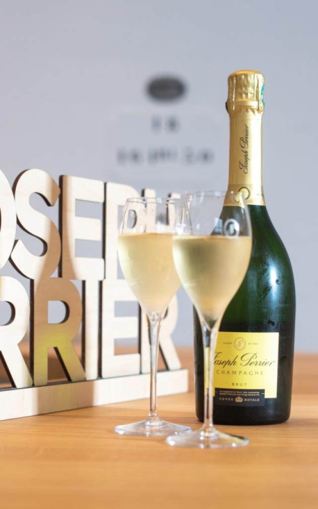 champagne-joseph-perrier-cuvee-royale-degustation.jpg