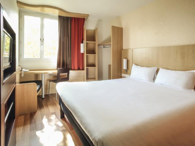 Landing Page Hotel Ibis Chalons En Champagne Chambre 2