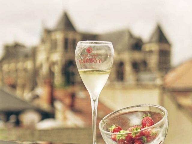 musee-champagne-famille-carbot-rooftop.jpg