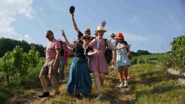 au-coeur-des-senss-visite-vignoble.jpg