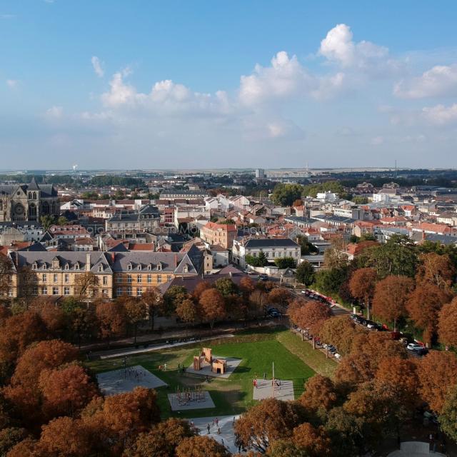 grand-jard-panorama-aerien-aire-de-jeux-chalons