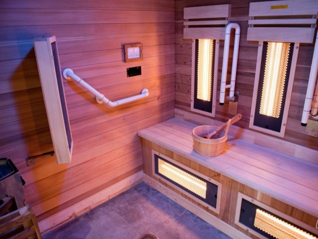 Spa Transparence Armes De Champagne Sauna