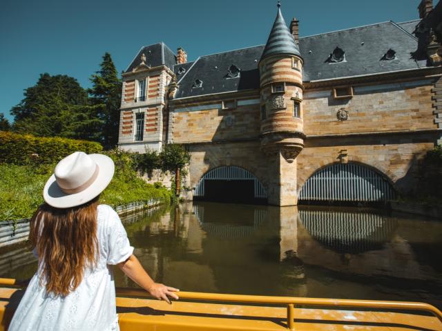 chalons-en-champagne-barque-en-amoureux