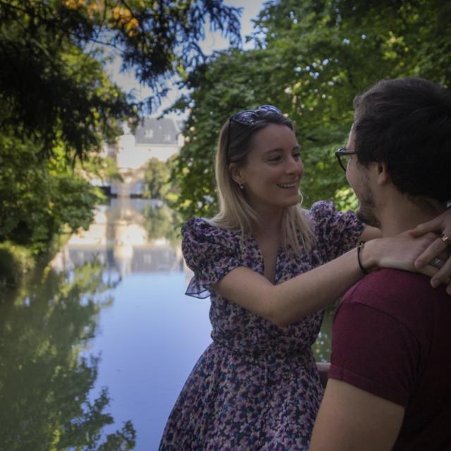 Chalons En Amoureux Couple Petit Jard