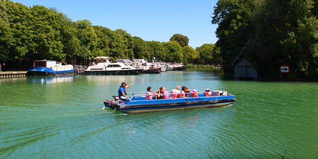 Balade En Barque L Epeaupee Chalons Large