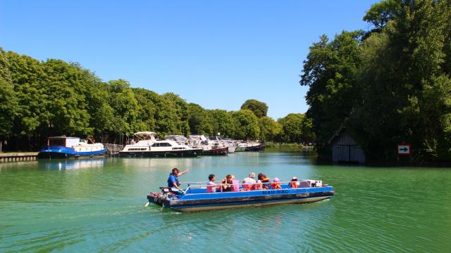 Balade En Barque L Epeaupee Chalons Large