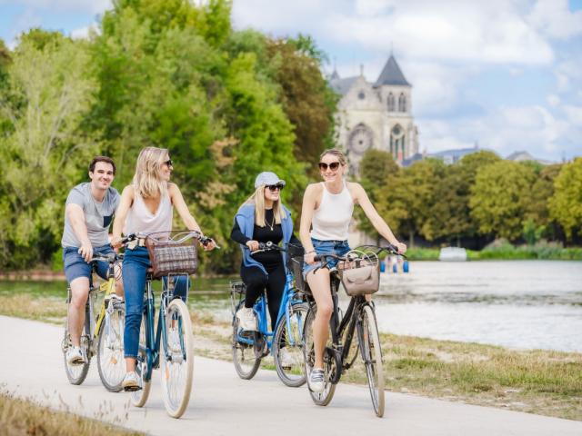 Balade Velo Cathedrale Chalons Marne