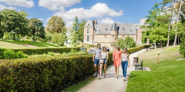 Famille Petit Jard Chalons En Champagne